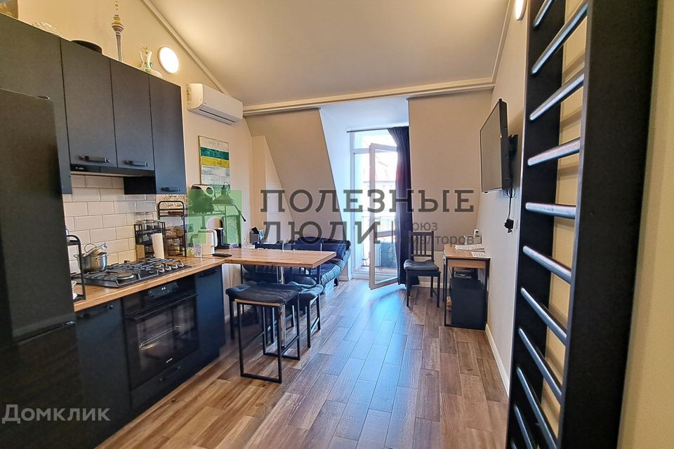 Продаётся 1-комнатная квартира, 46.2 м²