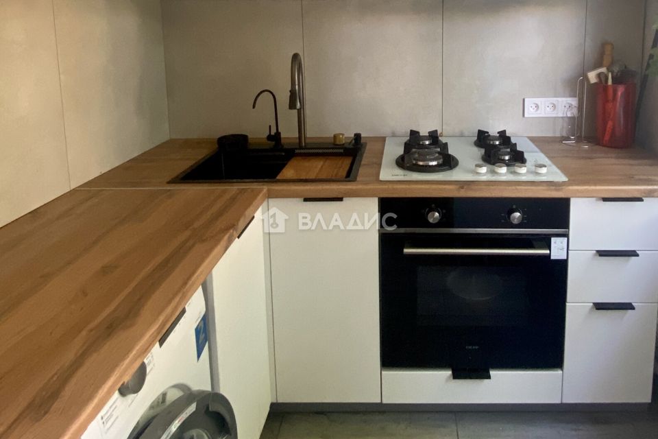Продаётся 2-комнатная квартира, 42.5 м²