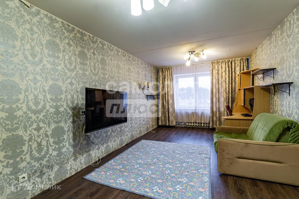 Продаётся 1-комнатная квартира, 52.5 м²