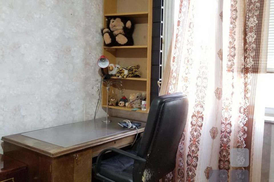 Сдаётся 2-комнатная квартира, 55 м²