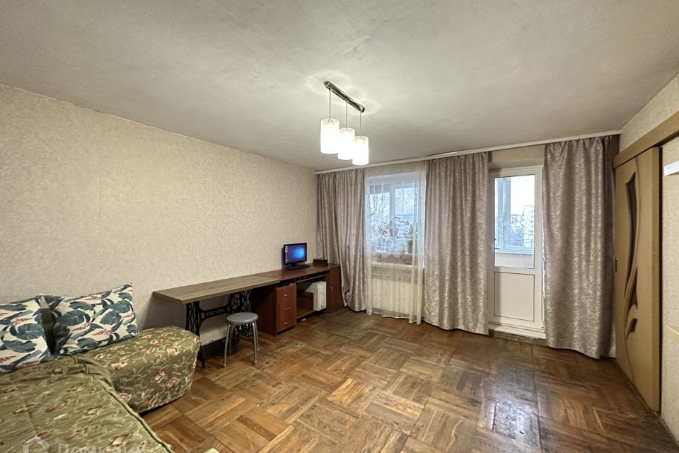 Продаётся 3-комнатная квартира, 61.3 м²