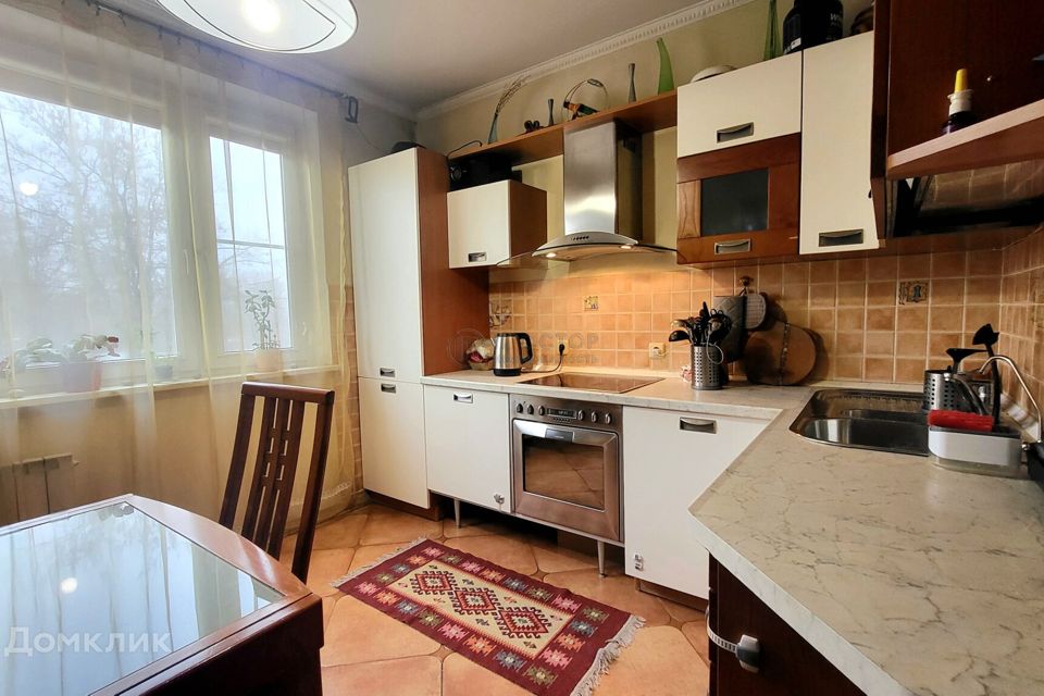 Продаётся 2-комнатная квартира, 56.1 м²