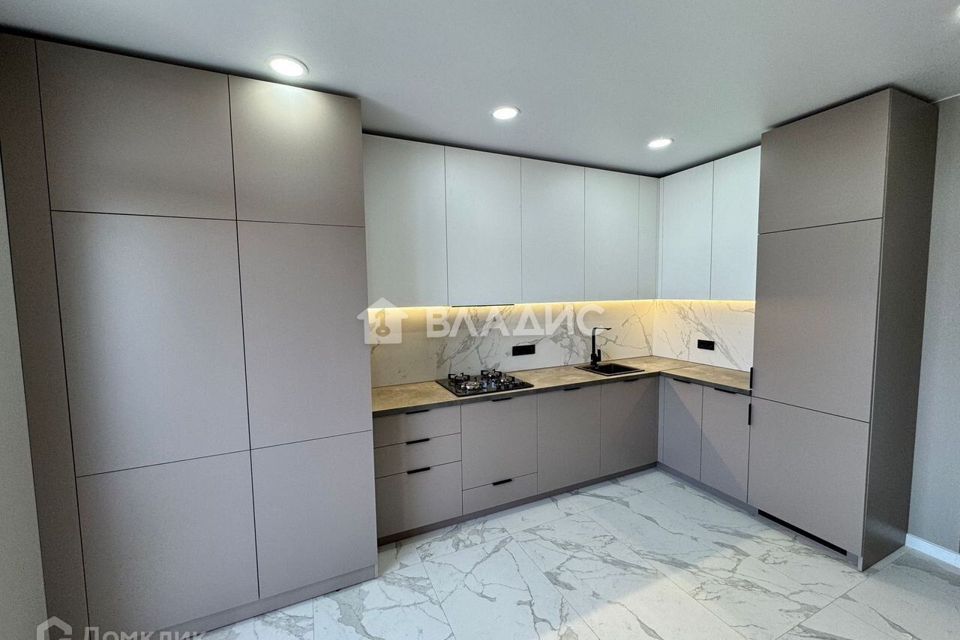 Продаётся 1-комнатная квартира, 46.5 м²