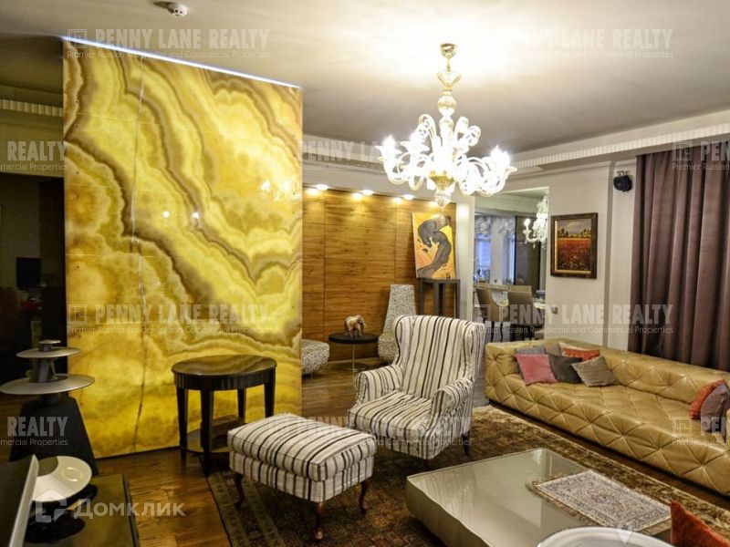 Сдаётся 5-комнатная квартира, 220 м²