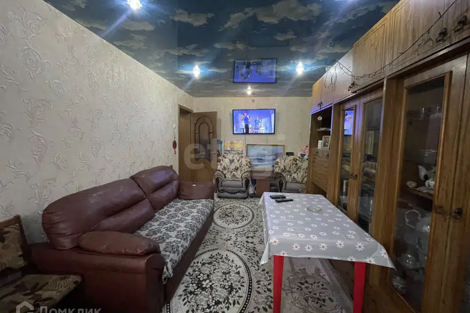 Продаётся 2-комнатная квартира, 43.8 м²