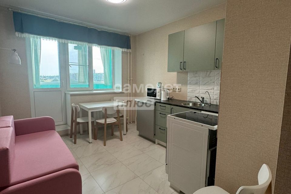 Продаётся 1-комнатная квартира, 38 м²