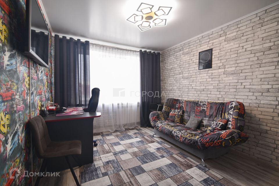 Продаётся 3-комнатная квартира, 59.3 м²