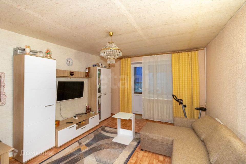 Продаётся 3-комнатная квартира, 60.9 м²
