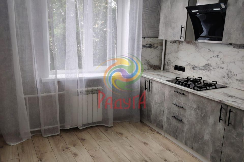 Продаётся 1-комнатная квартира, 37.9 м²