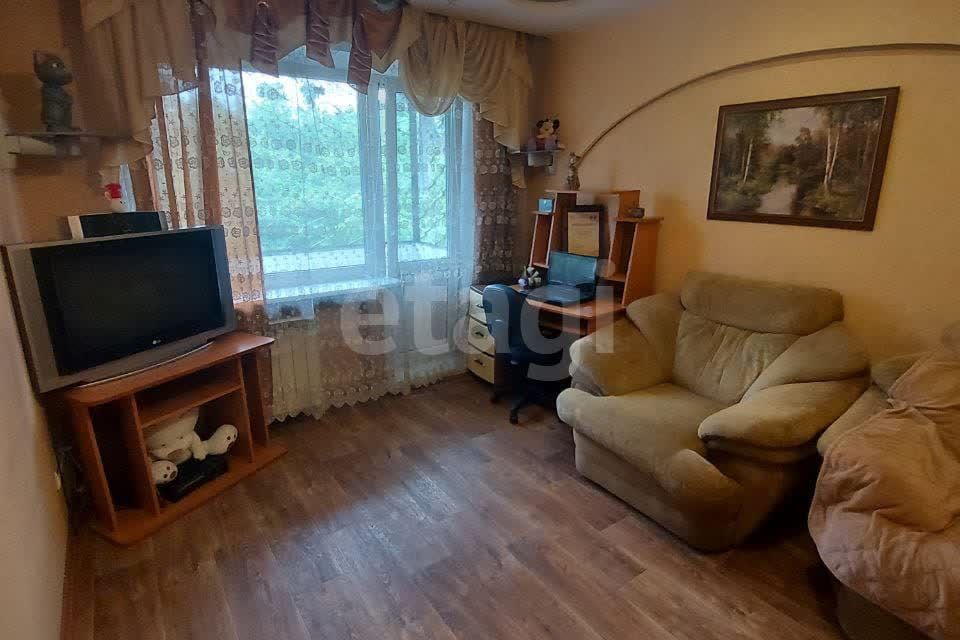 Продаётся 3-комнатная квартира, 58 м²