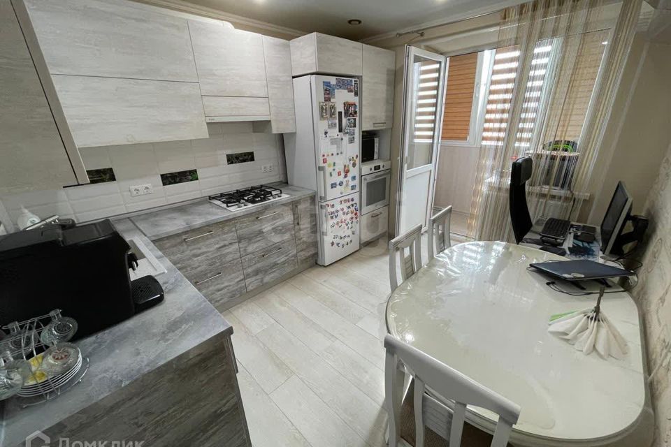 Продаётся 2-комнатная квартира, 58.1 м²