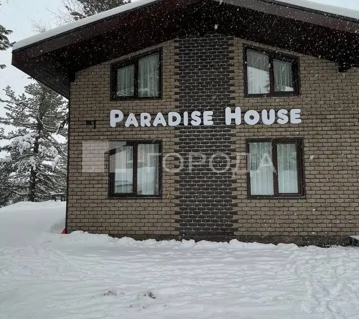 Продаётся 2-этажный дом, 208 м²