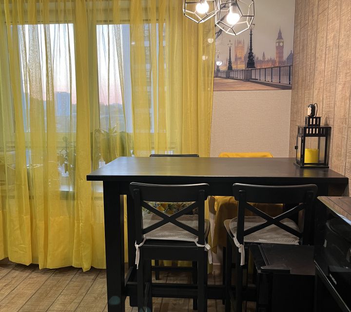 Продаётся 2-комнатная квартира, 56 м²