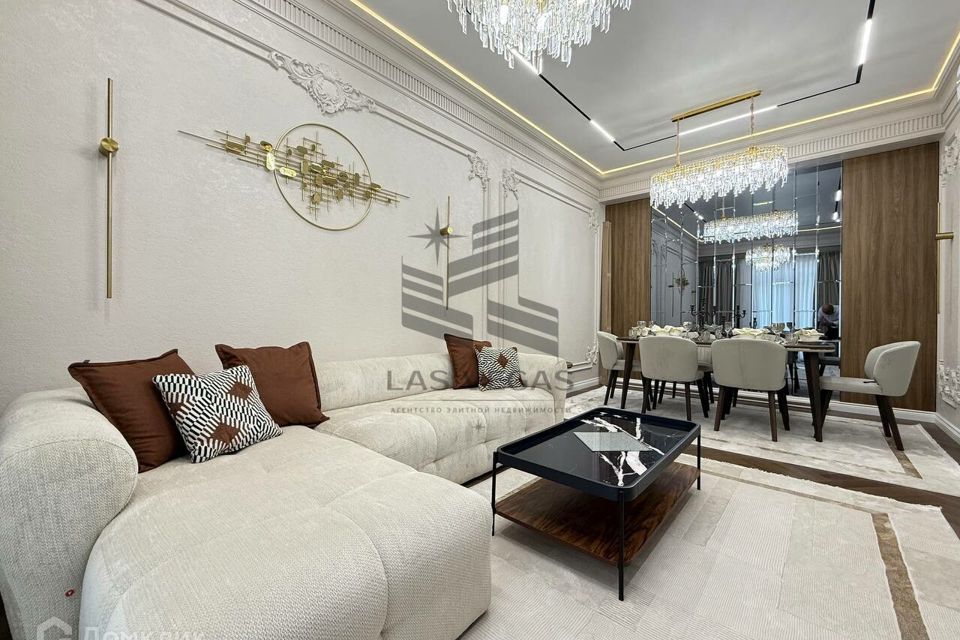 Сдаётся 3-комнатная квартира, 120 м²