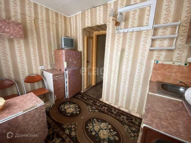 Продаётся 2-комнатная квартира, 43.8 м²