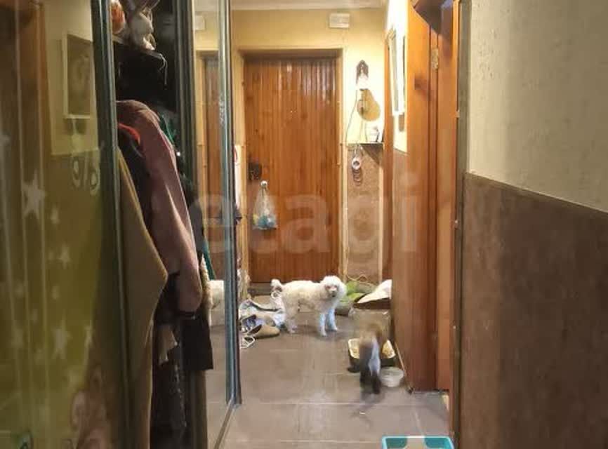 Продаётся 4-комнатная квартира, 75.5 м²