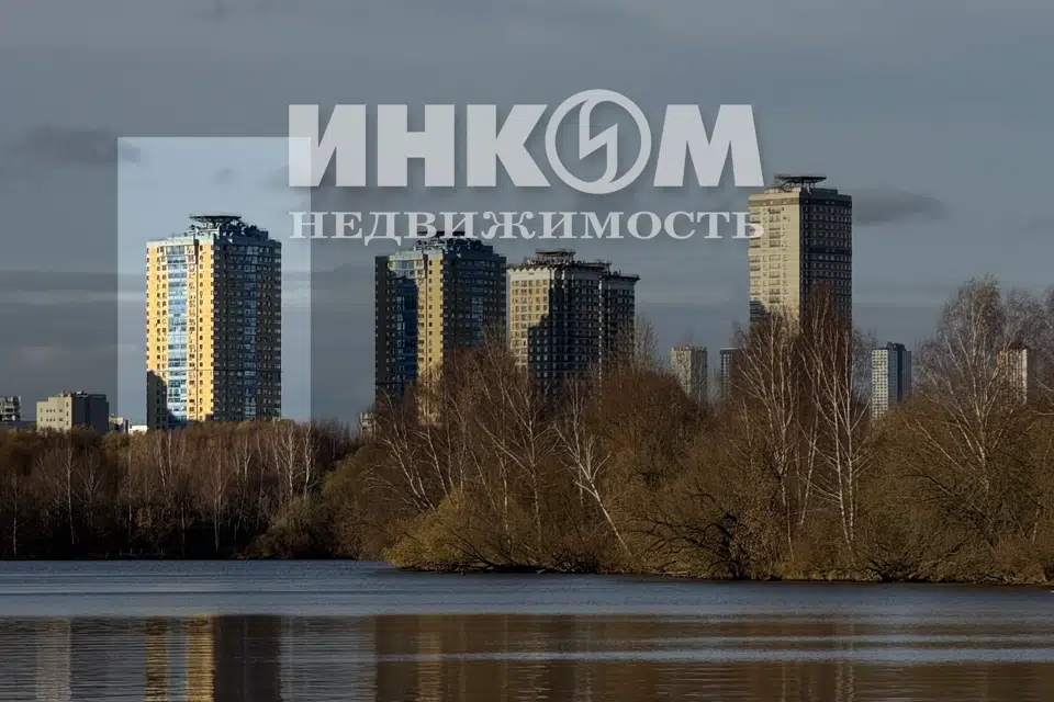 Продаётся 3-комнатная квартира, 120 м²