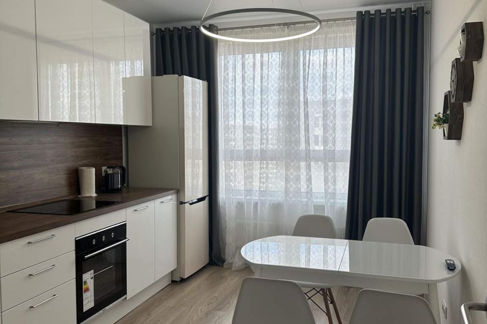Сдаётся 3-комнатная квартира, 77 м²