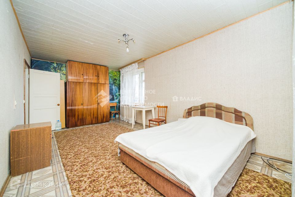Продаётся 1-комнатная квартира, 35.6 м²
