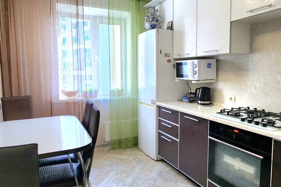 Продаётся 2-комнатная квартира, 51.8 м²