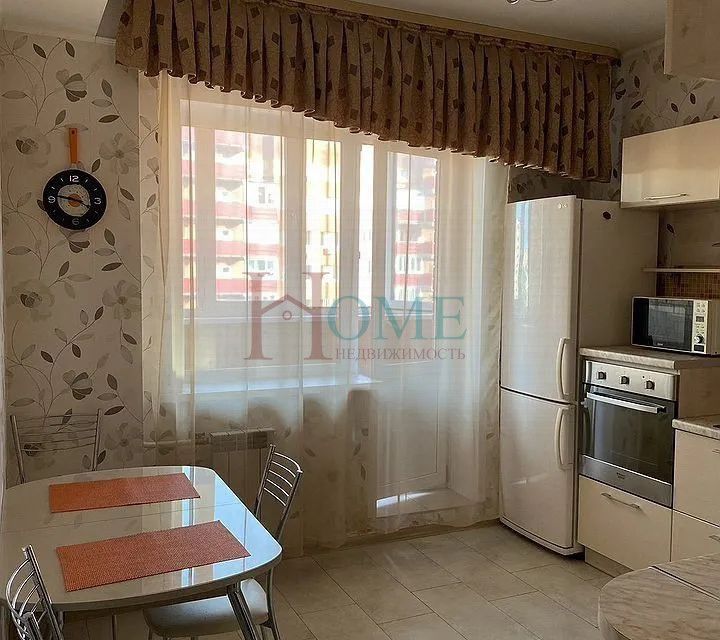 Сдаётся 1-комнатная квартира, 39 м²