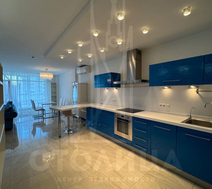 Продаётся 1-комнатная квартира, 86.3 м²