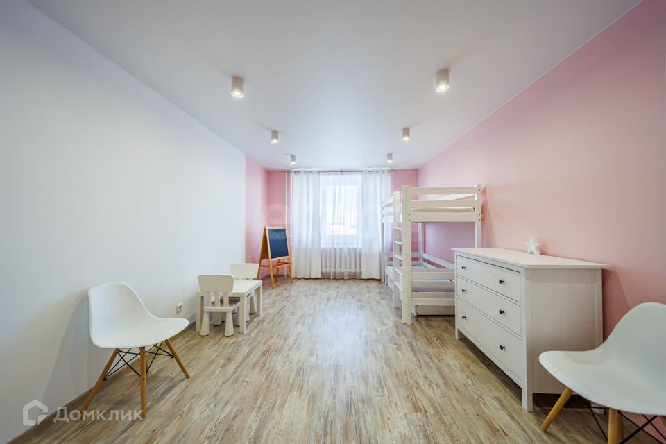 Продаётся 2-комнатная квартира, 82.9 м²