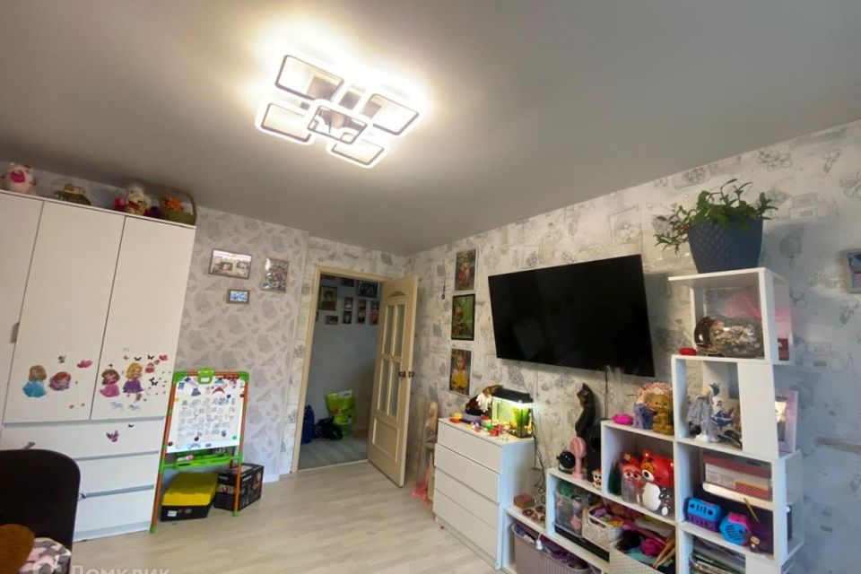 Продаётся 3-комнатная квартира, 61.3 м²