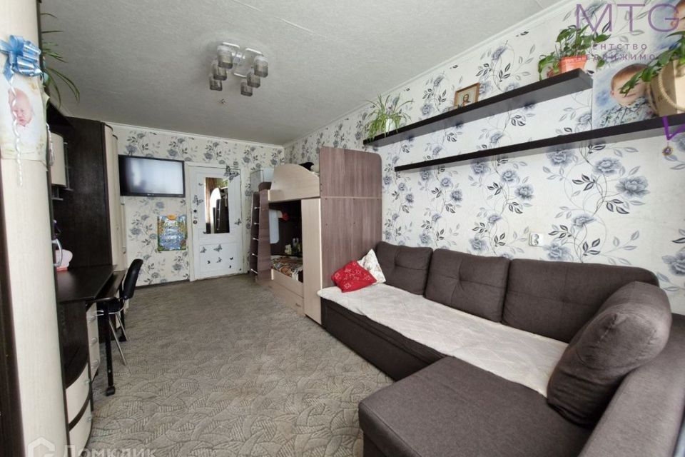 Продаётся комната в 4-комн. квартире, 18 м²