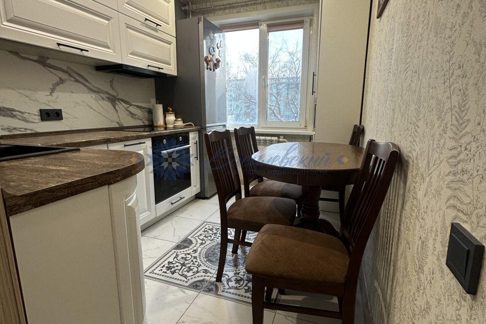 Продаётся 3-комнатная квартира, 58.9 м²