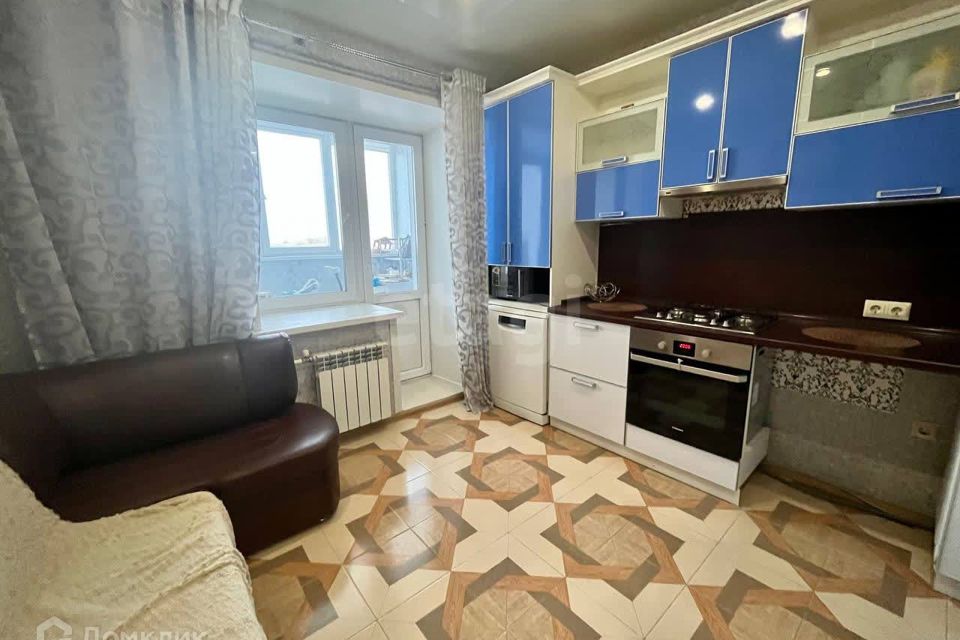 Продаётся 1-комнатная квартира, 37.6 м²