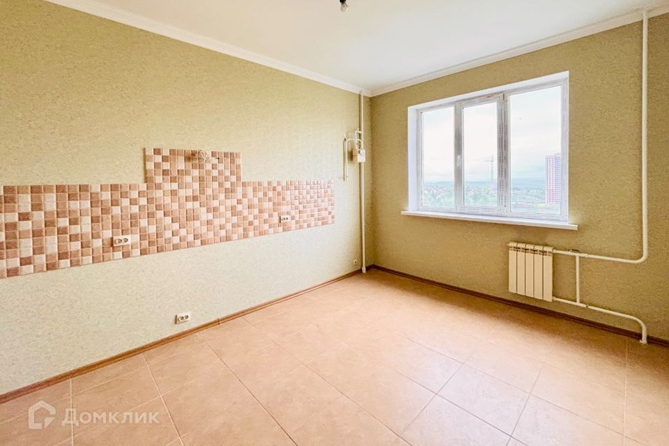 Продаётся 3-комнатная квартира, 110 м²