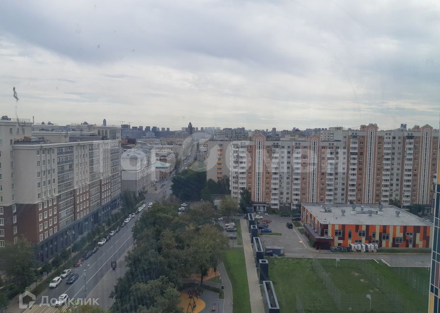 Продаётся 2-комнатная квартира, 131 м²