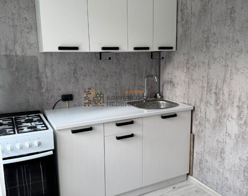Сдаётся 2-комнатная квартира, 42 м²