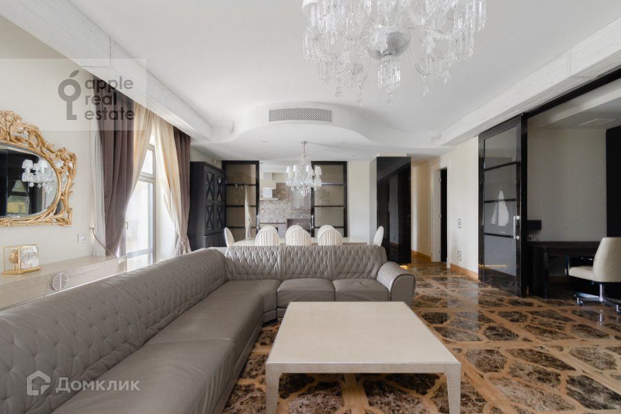 Сдаётся 5-комнатная квартира, 250 м²