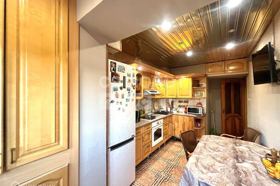Продаётся 3-комнатная квартира, 64 м²