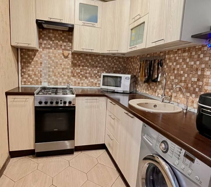 Продаётся 3-комнатная квартира, 65 м²
