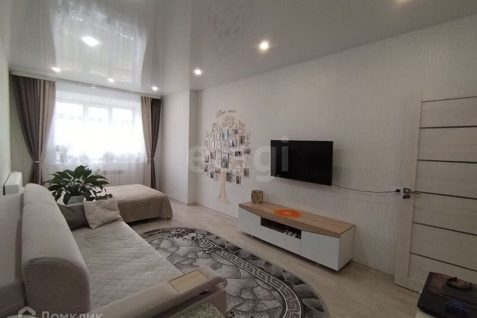 Продаётся 1-комнатная квартира, 48.8 м²