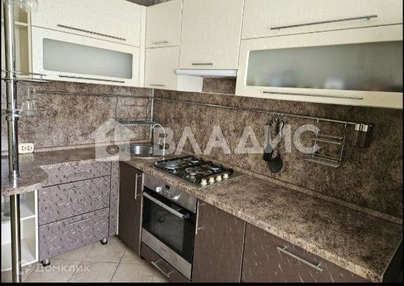 Продаётся 3-комнатная квартира, 64.2 м²