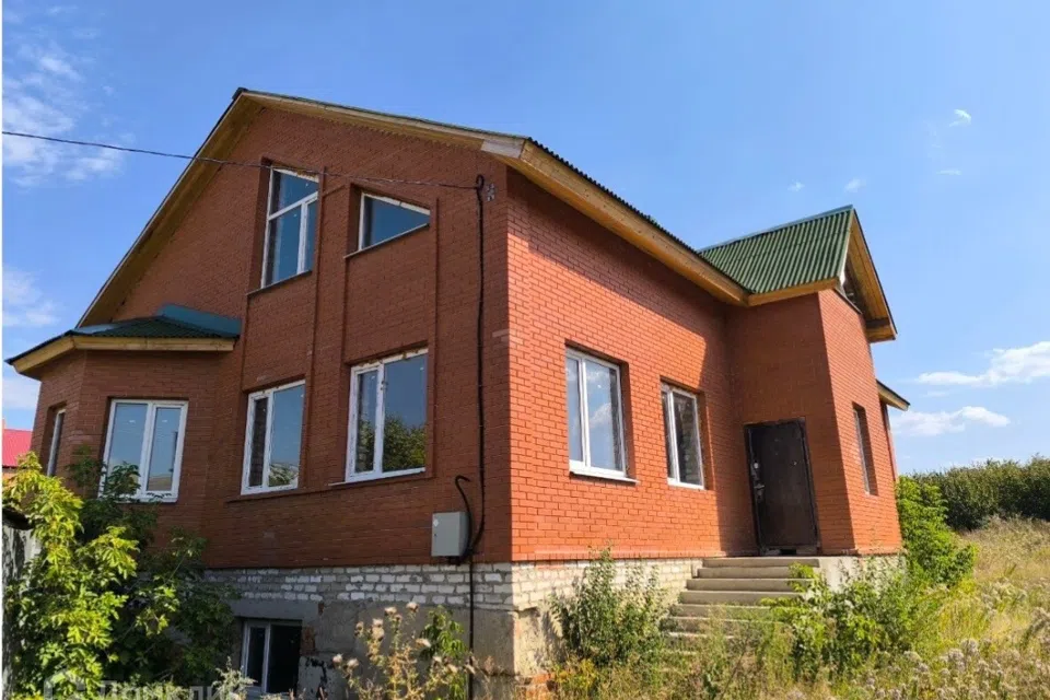 Продаётся 1-этажный дом, 325 м²