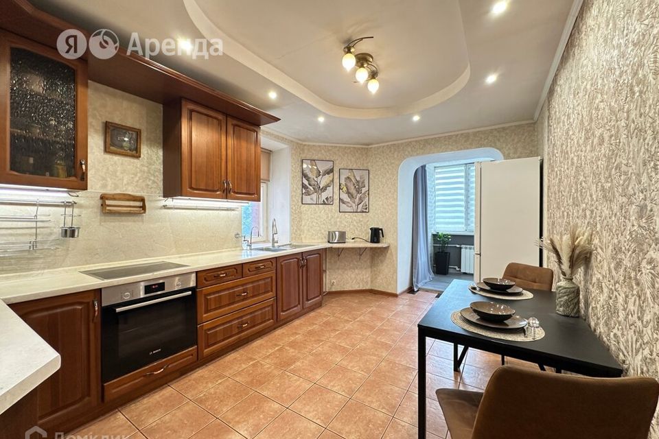 Сдаётся 1-комнатная квартира, 54 м²