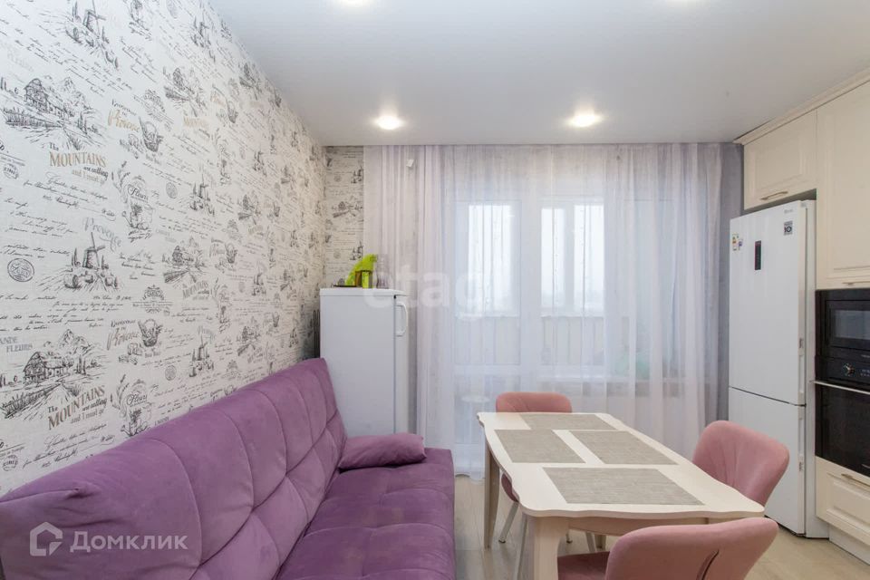 Продаётся 2-комнатная квартира, 62.6 м²
