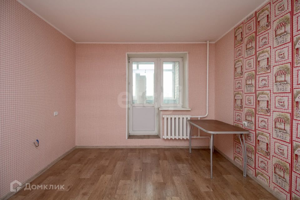 Продаётся 1-комнатная квартира, 50.4 м²