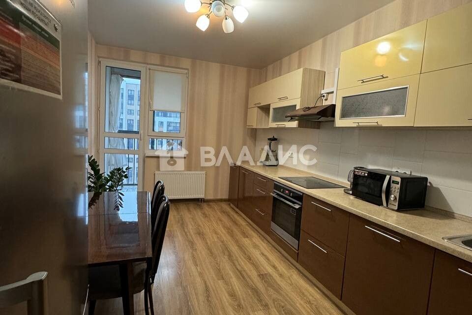 Продаётся 2-комнатная квартира, 57.4 м²