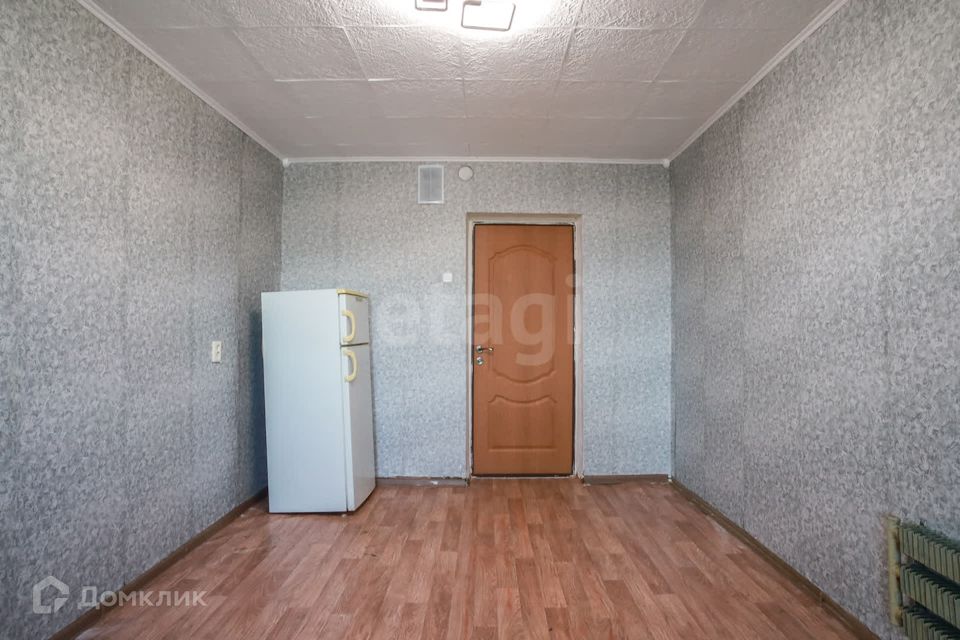 Продаётся комната в 1-комн. квартире, 13.4 м²