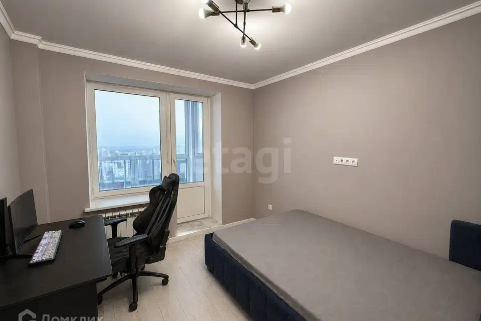 Продаётся 3-комнатная квартира, 81.6 м²