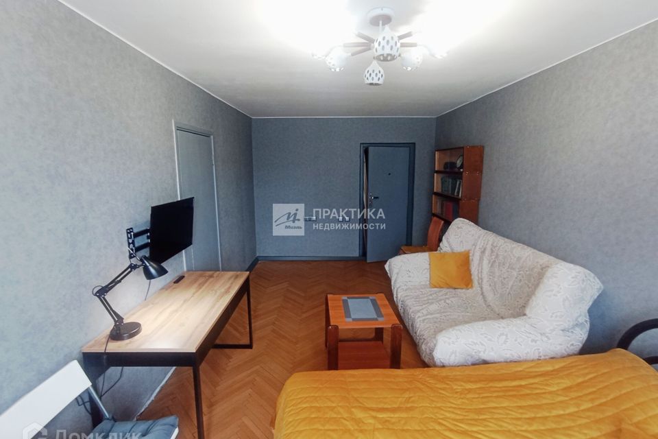 Продаётся 4-комнатная квартира, 83.9 м²