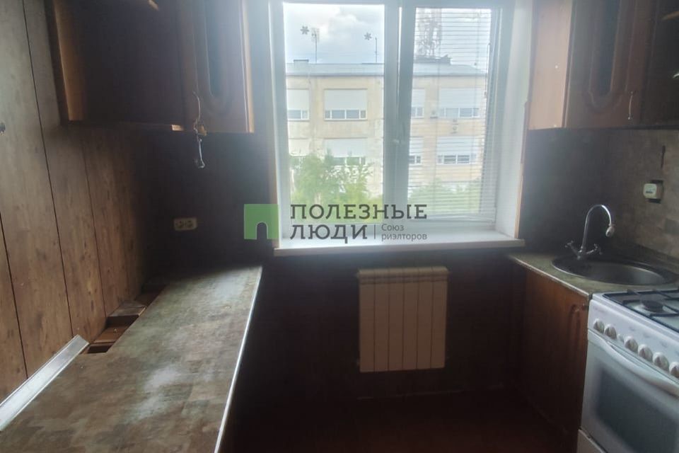 Продаётся 3-комнатная квартира, 58.2 м²