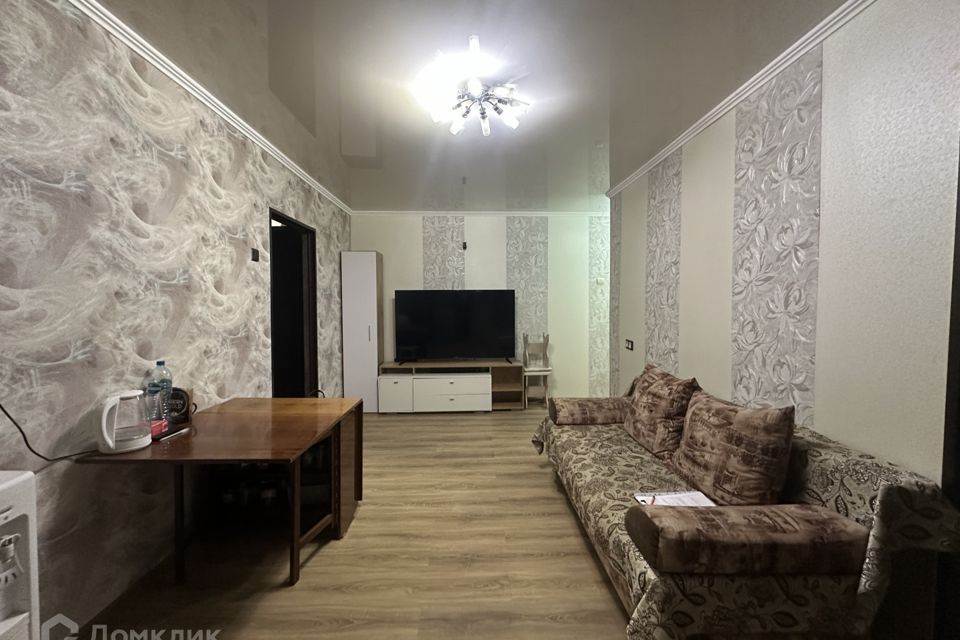 Продаётся 3-комнатная квартира, 56 м²