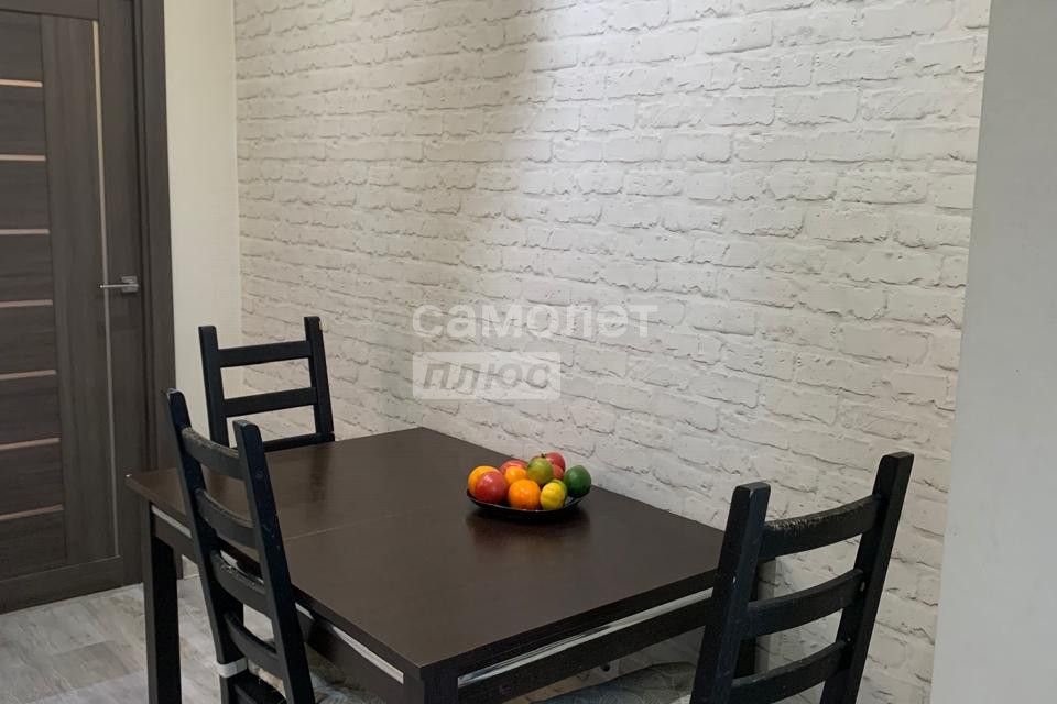 Продаётся 3-комнатная квартира, 69.5 м²